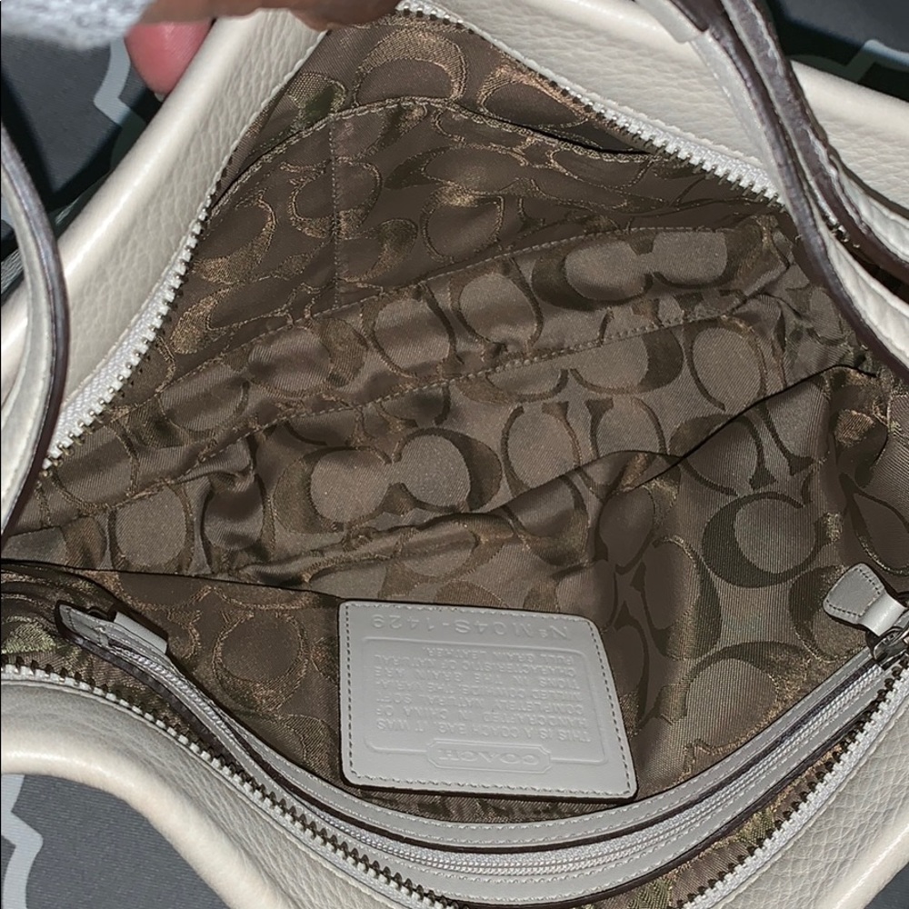 Coach Purse - Picture 7 of 8